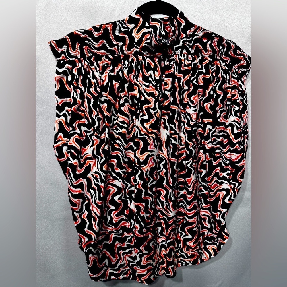 Beautiful JOIE Wright Top size Small- like new!
